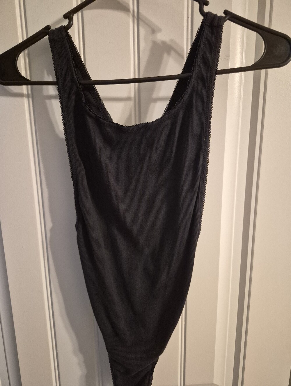 SKIMS Women's Black Ribbed Scoop-Back Bodysuit -S